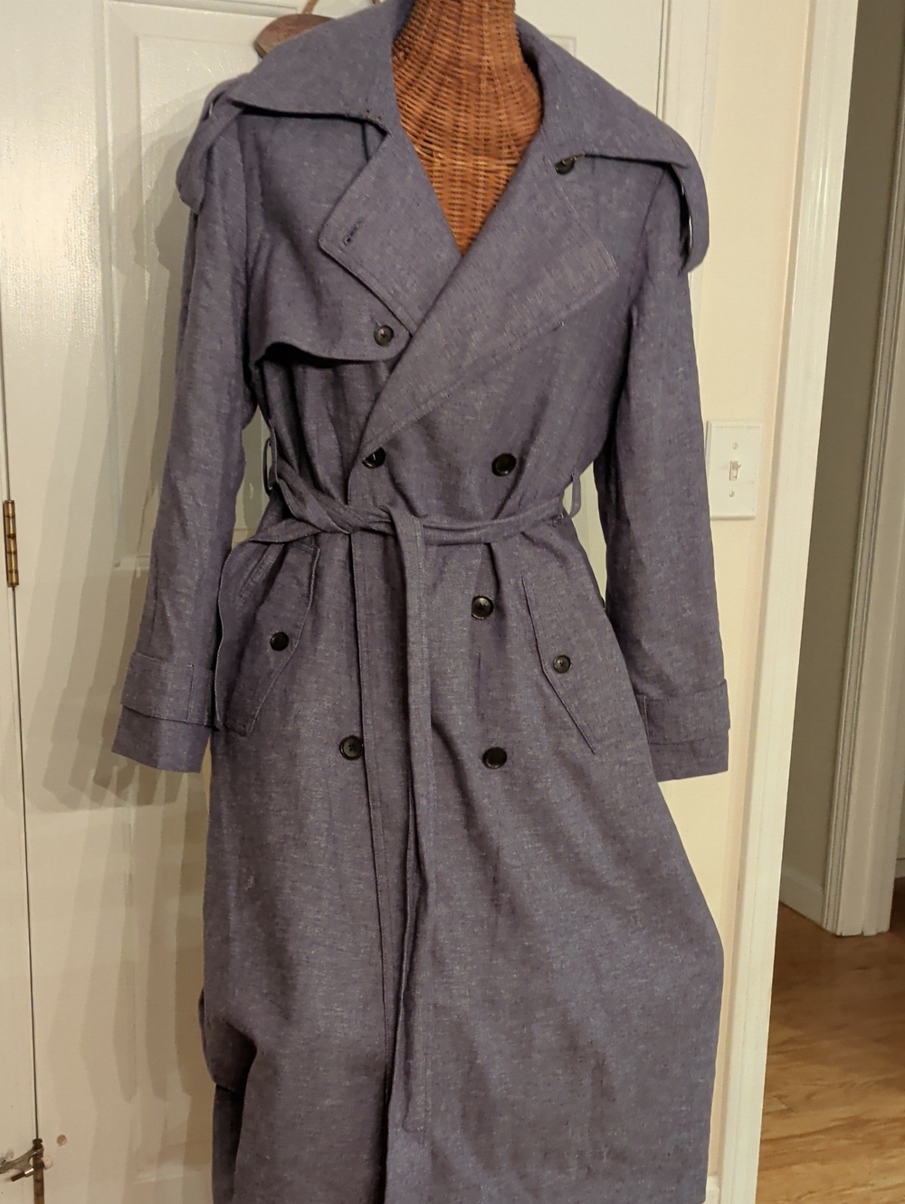 Banana Republic Trench Coat Double-Breasted Purple Medium